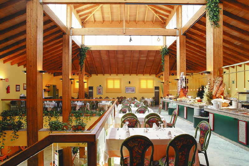 Aparthotel Las Dunas Chiclana de la Frontera Exterior foto